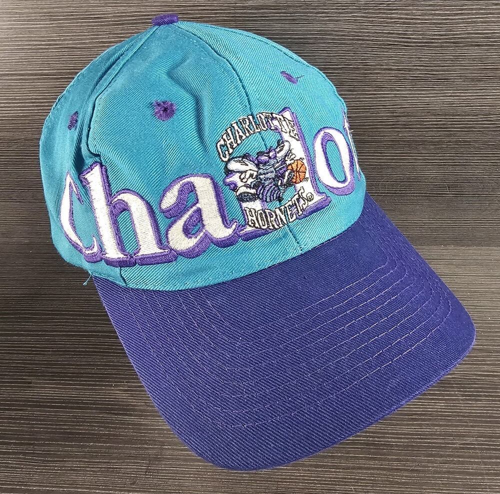 Vintage Charlotte Hornets Logo Athletic Embroidered Spellout Snap back Hat Retro